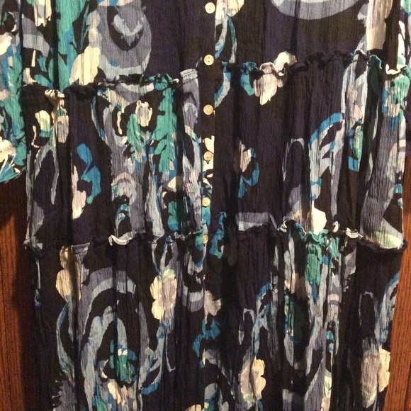 Roaman’s NWT Tiered Crinkle Maxi Dress, 12W - Picture 3 of 11